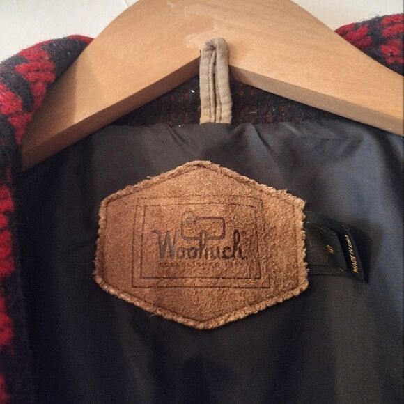 Woolrich USA Women's Size Small Navajo Red Black Button Up Coat With Pockets - Picture 7 of 13